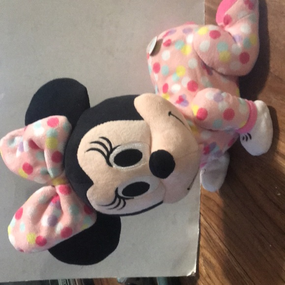 New!  Talking n crawling Minnie Mouse doll  about 10”-7”.  Perfect condition - Picture 9 of 9